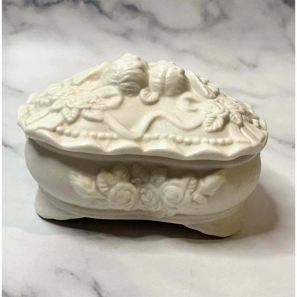 Vintage White Porcelain Bisque Cherub Angel Heart Roses Trinket Vanity Box
